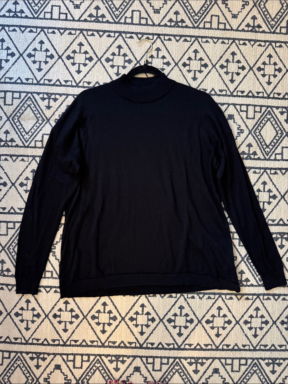 Uniqlo Women's Black Wool Mock neck Sweater